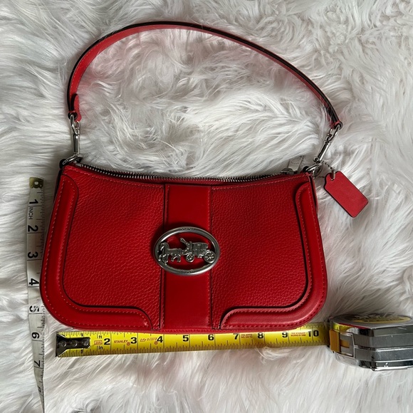 Coach Georgie Baguette Bag - Picture 9 of 11